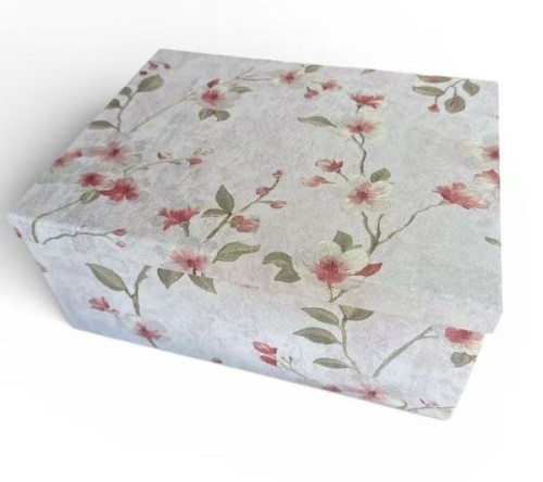 PUDEŁKA 10 SZT KPL KWIATY TŁOCZONE 