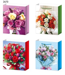 TOREBKA MIĘKKA LAKIEROWANA