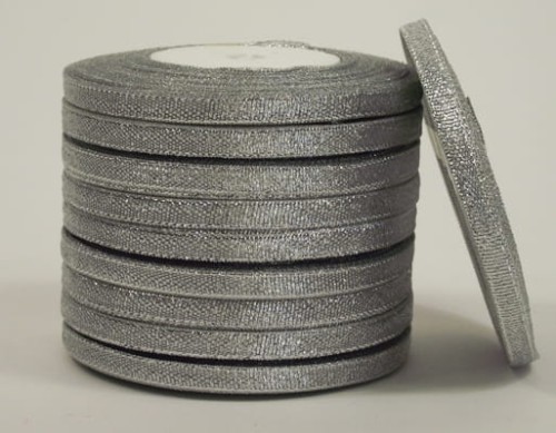 WSTĄŻKA BROKATOWA 0,6 CM/22 M SREBRNA