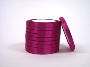 WSTĄŻKA SATYNOWA 0,6 CM/22M FUKSJA
